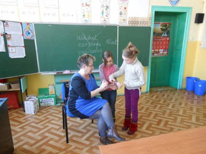 Realizacja programu pt. "CUKIERKI" w Szkole Podstawowej w Piechowicach